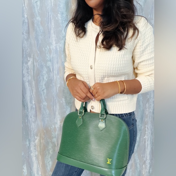 Louis Vuitton Green Epi Leather Alma 🍃 - Picture 3 of 15